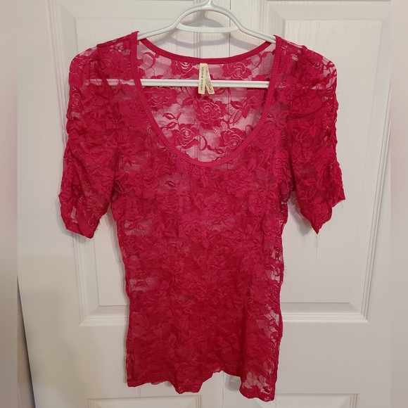 🌟Pink Rose Pattern Sheer/Lace Shirt Size Large - Picture 5 of 5